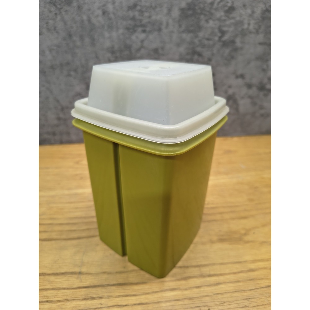 Tupperware Pickle Keeper Avocado Green 1330-2 Complete Set Vintage Pick-a-Deli